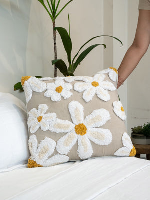 Daisy Day CUSHION COVER Daisy Day CUSHION COVER