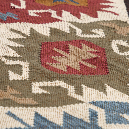 KILIM RUG